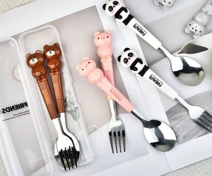 SET DE CUBIERTOS STC003